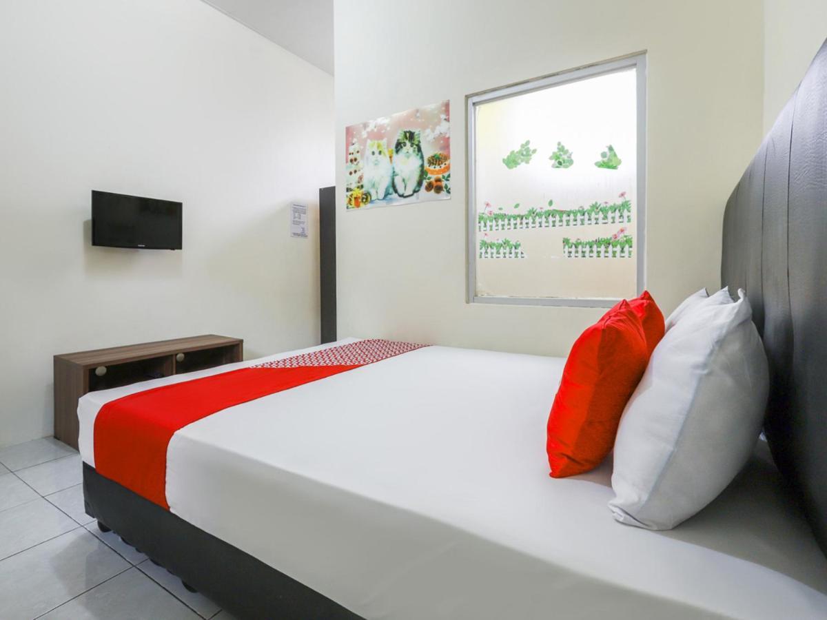 Oyo 3830 Dfarys Gh Syariah Otel Balikpapan  Dış mekan fotoğraf