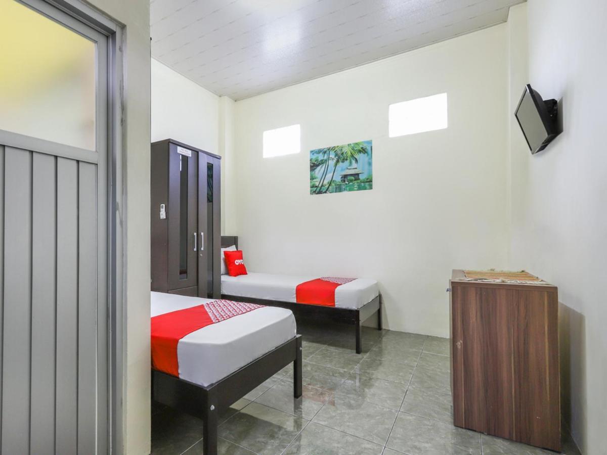 Oyo 3830 Dfarys Gh Syariah Otel Balikpapan  Dış mekan fotoğraf