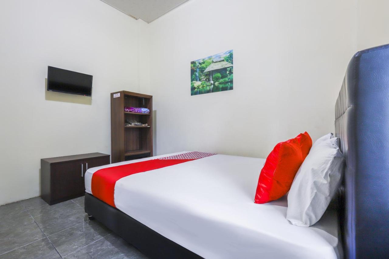 Oyo 3830 Dfarys Gh Syariah Otel Balikpapan  Dış mekan fotoğraf